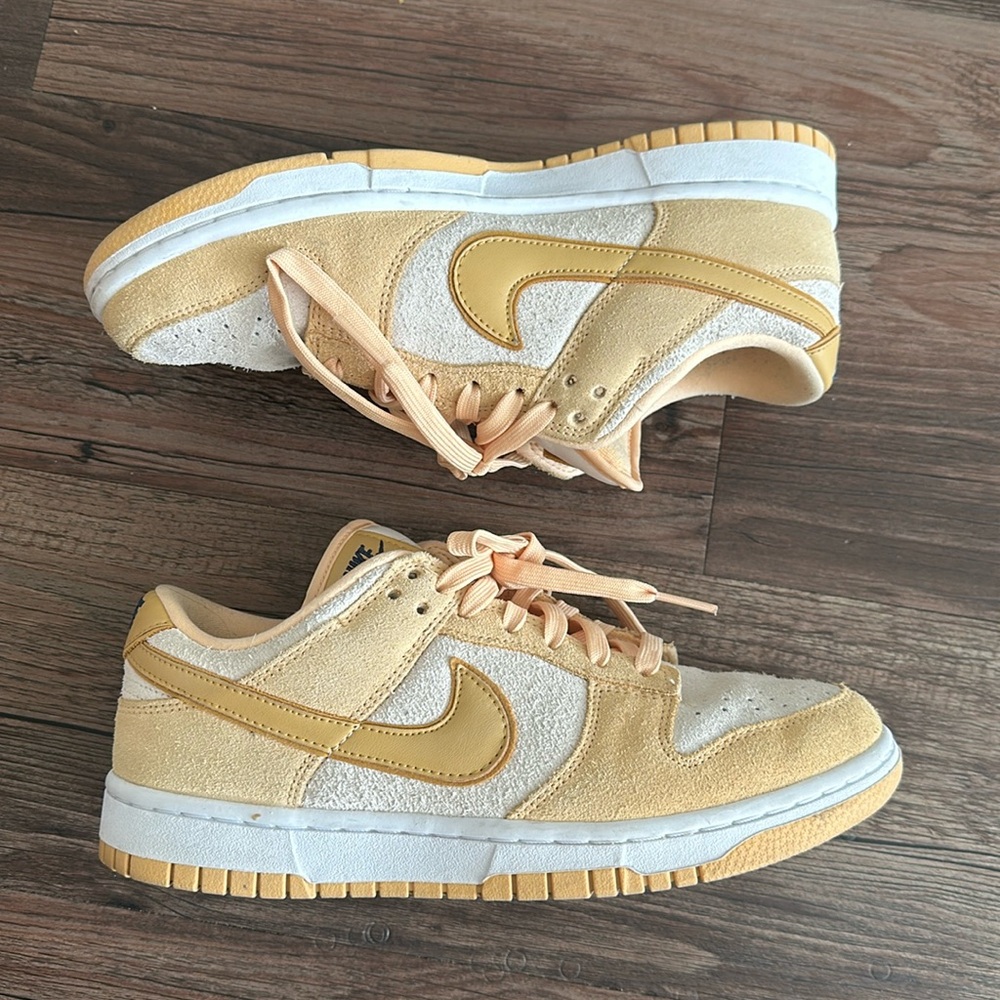 Nike Dunks